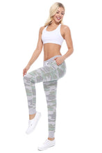 Load image into Gallery viewer, Camo Fleece Joggers