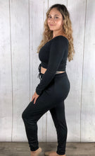Load image into Gallery viewer, Scrunch Top Jogger Set - Black