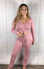 Load image into Gallery viewer, Scrunch Top Jogger Set - Mauve
